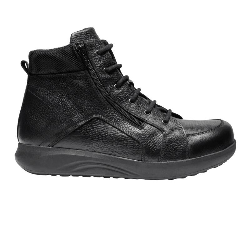 Black New Feet men's boot in smooth calfskin, side view, with laces and zipper