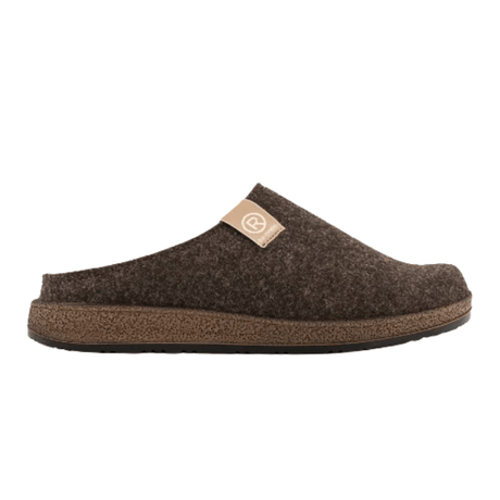 Rohde men's slipper in mocha-colored soft felt, side view with a subtle brand tag