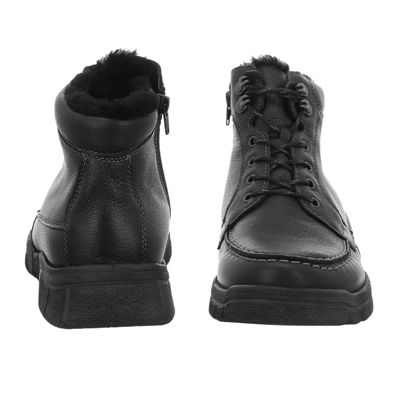 Two black Waldläufer men's boots, one seen from the front with laces, the other from the back with warm lining
