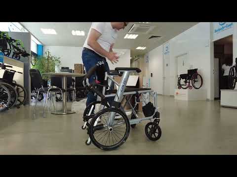 Superlight transport wheelchair